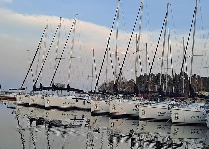 Port Yellow